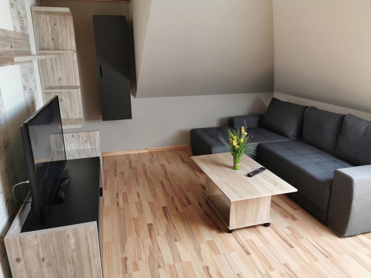 Privatzimmer Guhl Мунстер-ім-Гайдекрайс Екстер'єр фото